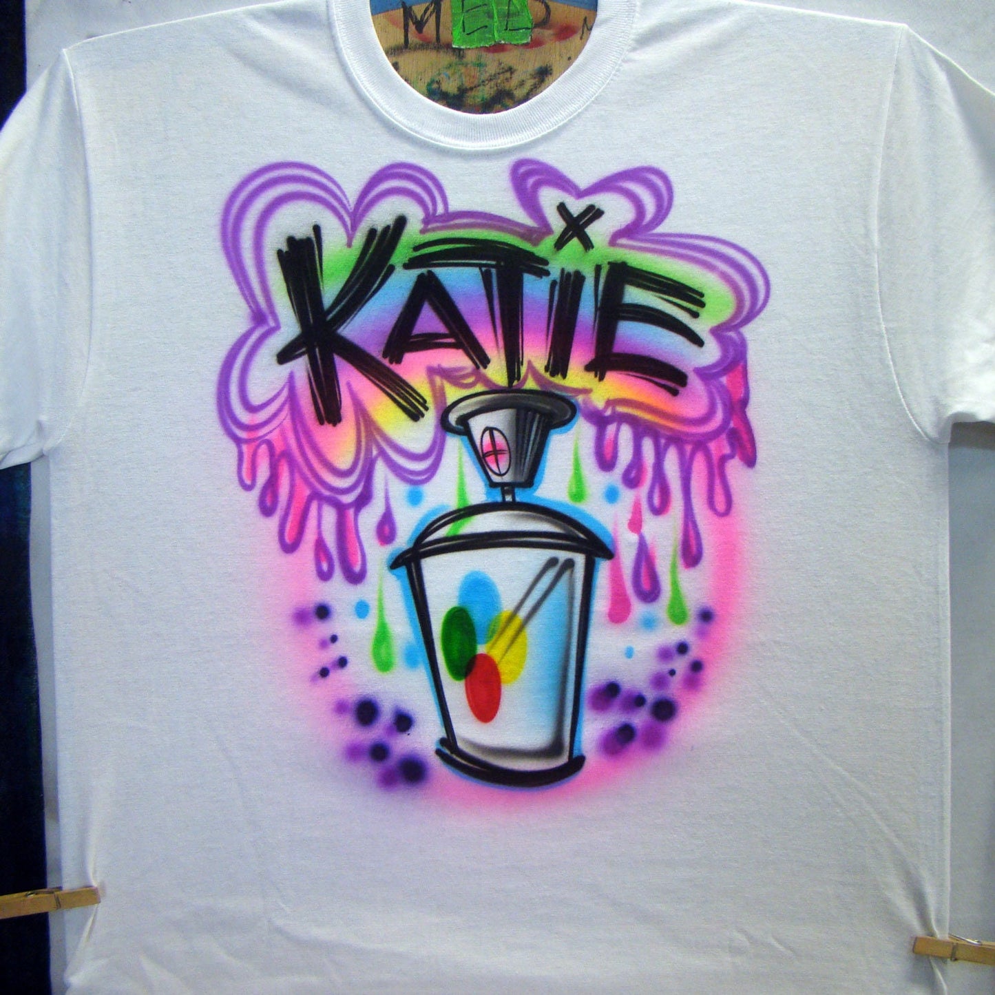 Airbrush T-shirt - Graffiti - Airbrushed T-Shirt - Spray Can - Hip Hop - Custom - Gift - 80's/90's