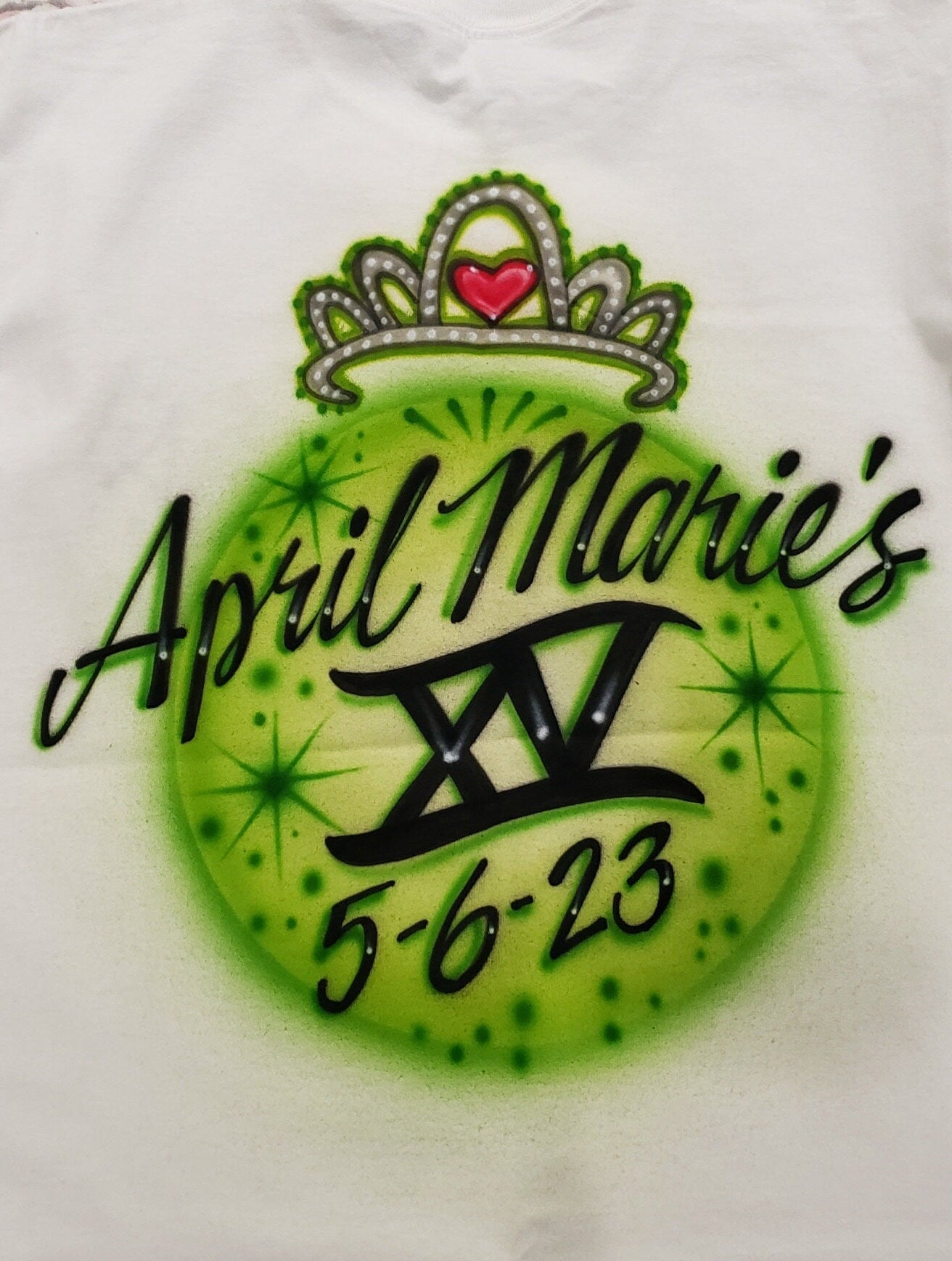 Airbrush T-shirt - Tiara - Quince - 15 - XV - Sweet 16