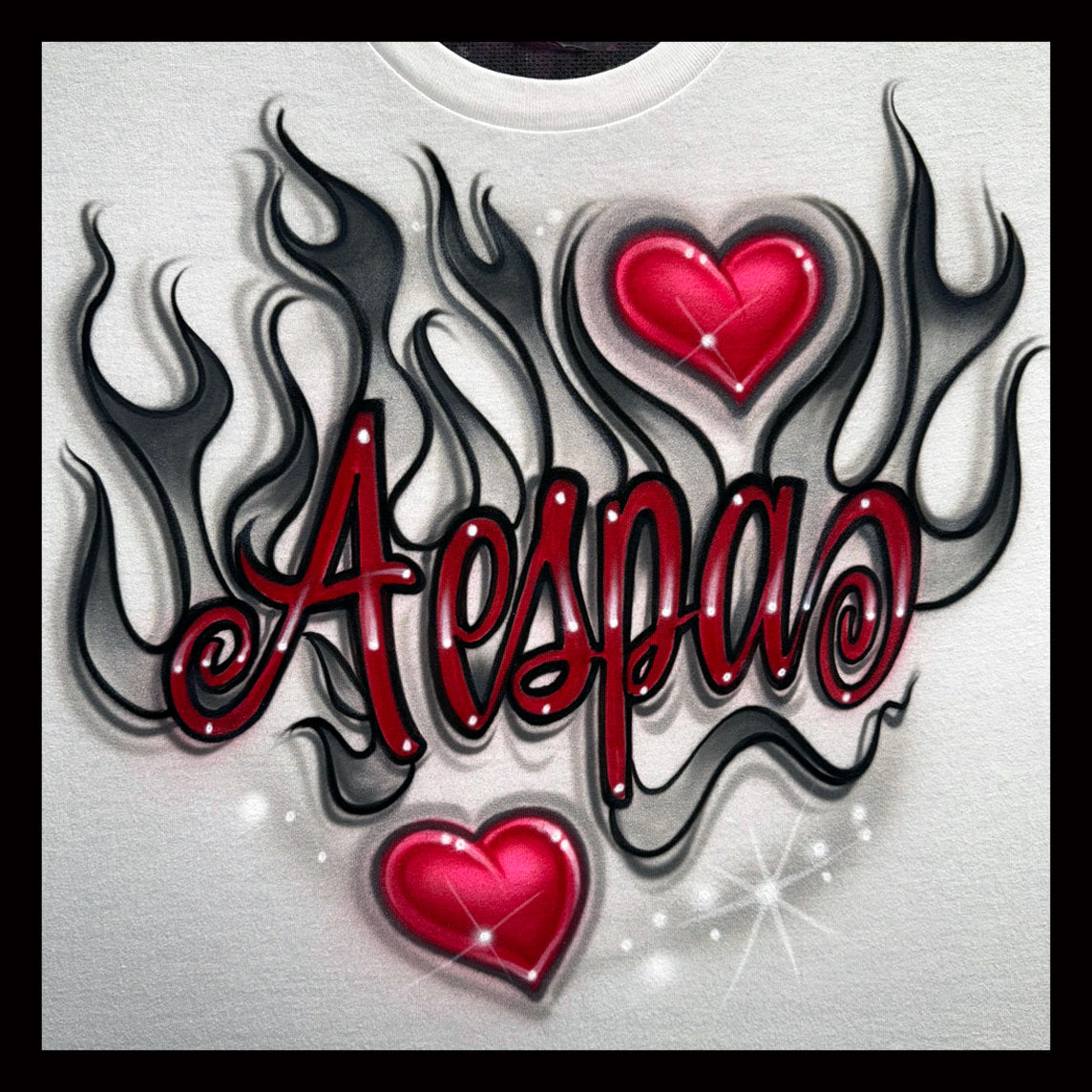 Design with 'Aespas' text and red hearts on a white background