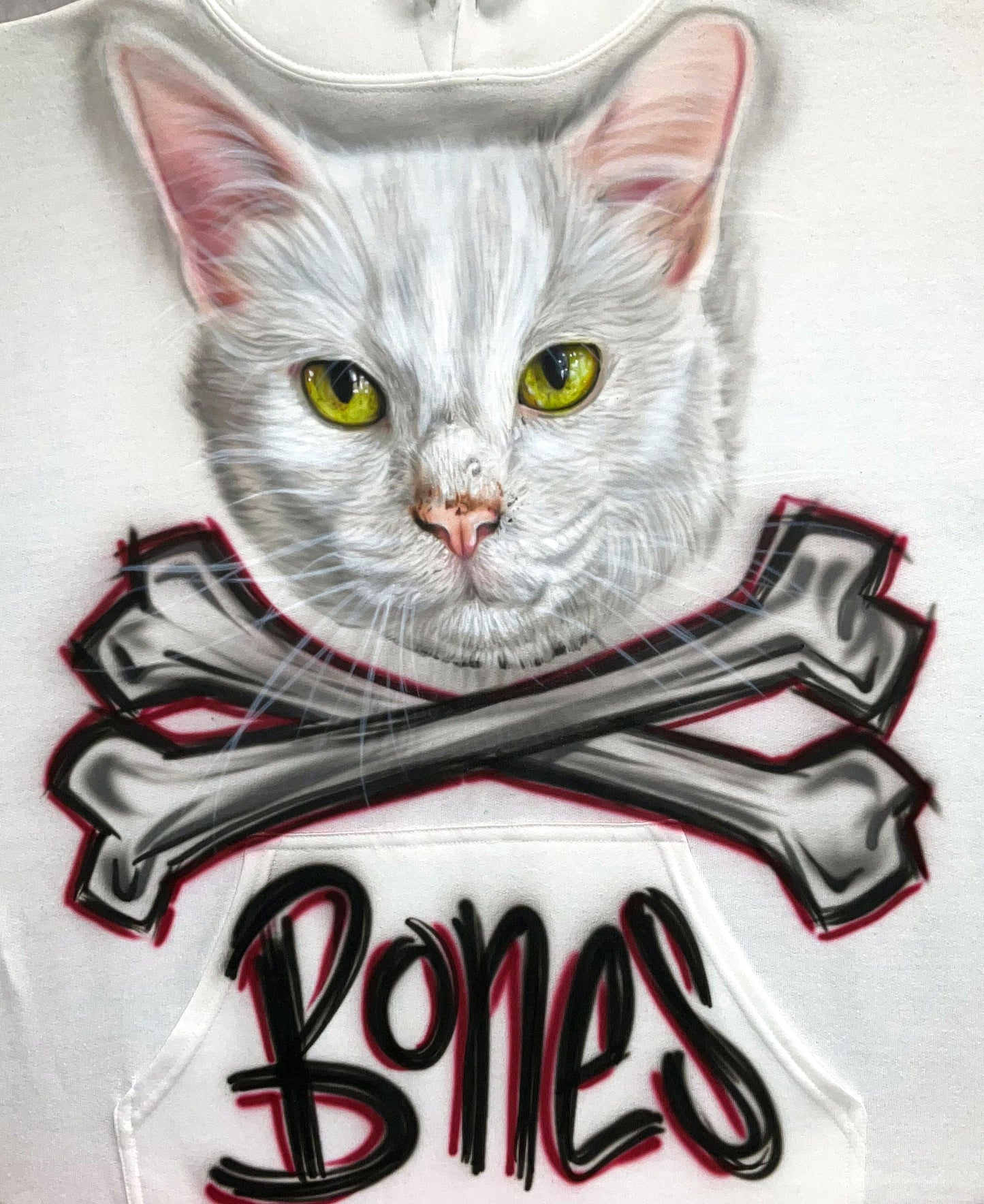Airbrush T-shirt - Pet Portrait - Cat - Bones